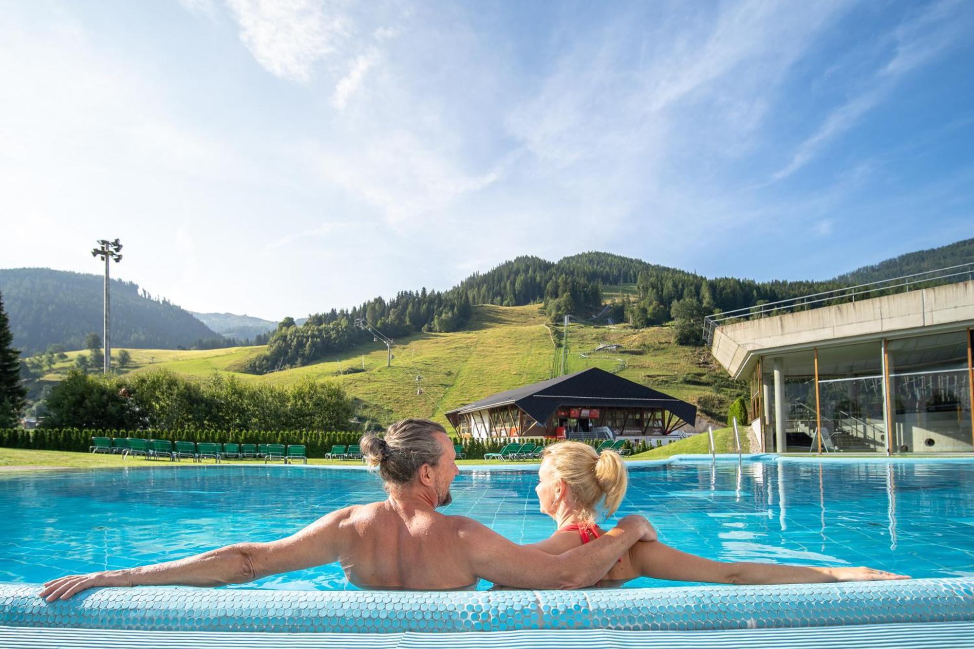Hotel St. Oswald Bad Kleinkirchheim Ngoại thất bức ảnh