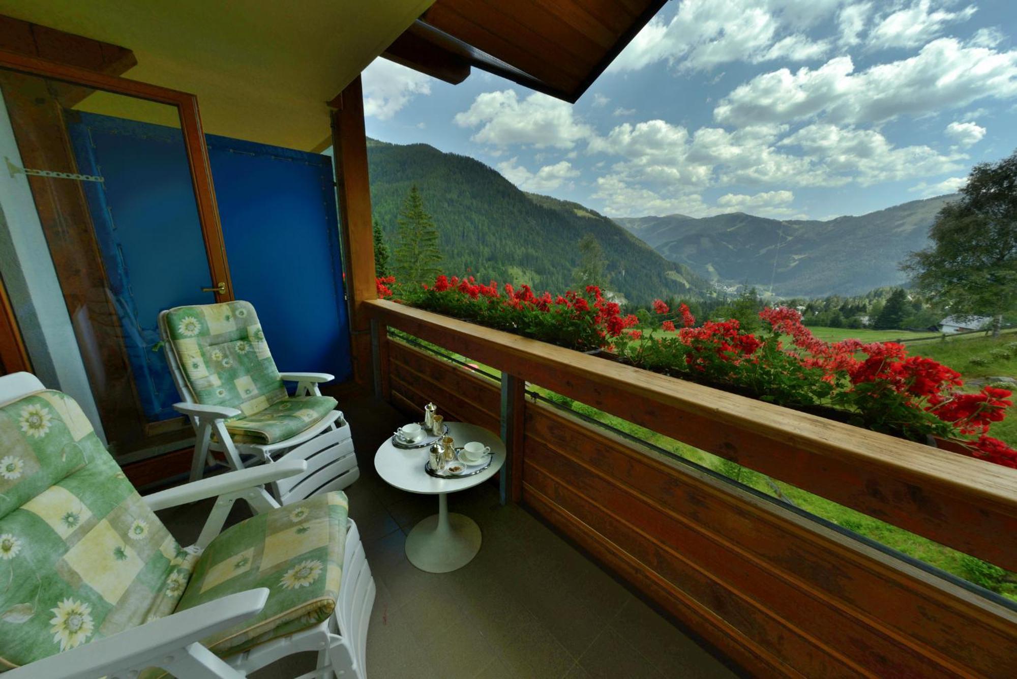 Hotel St. Oswald Bad Kleinkirchheim Ngoại thất bức ảnh